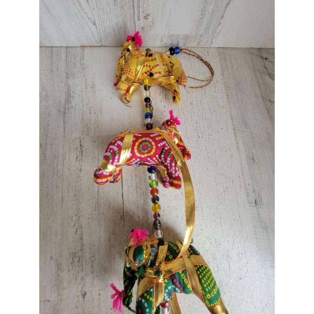 Rastogi‎ Indian elephant colorful string chain plush vintage home decor unique